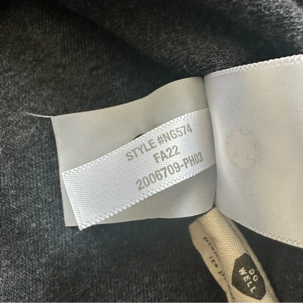 Madewell brushed puff